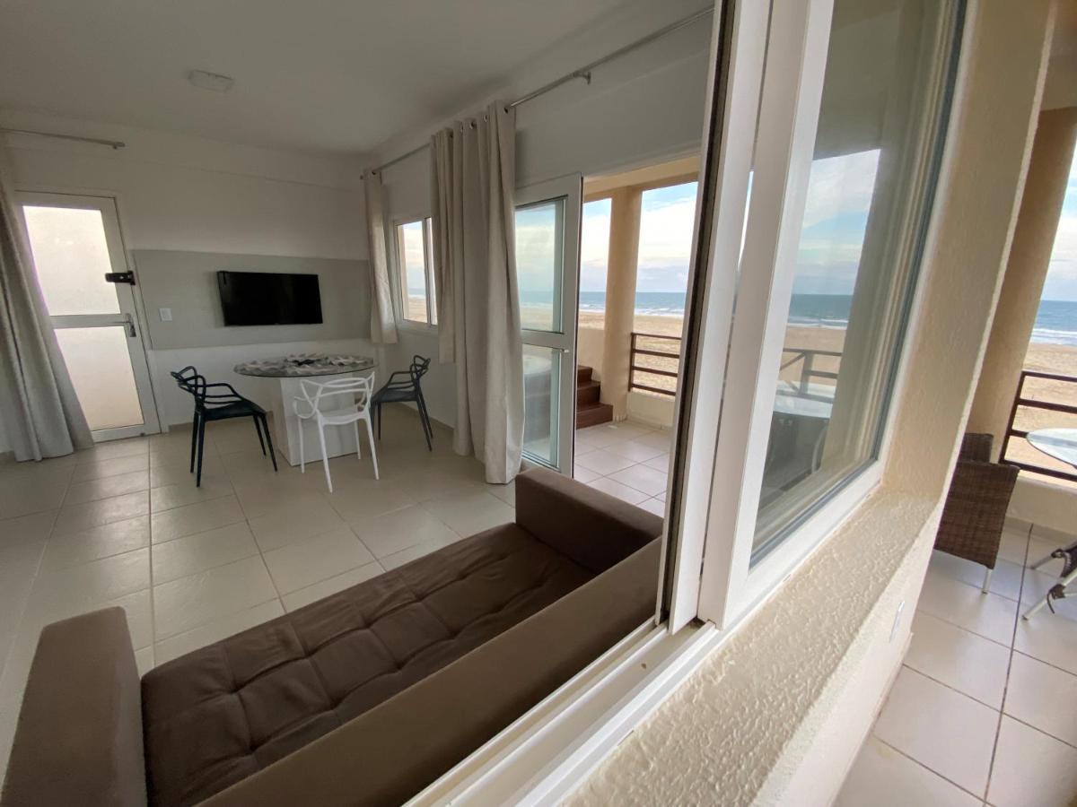 Beachfront Apt & Jacuzzi Taíba Kültér fotó