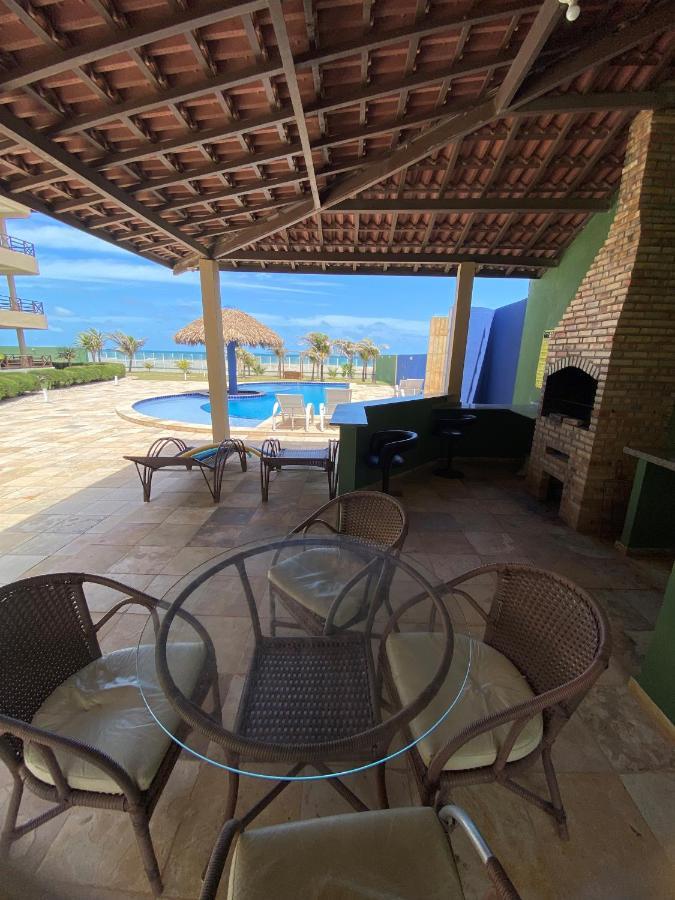 Beachfront Apt & Jacuzzi Taíba Kültér fotó